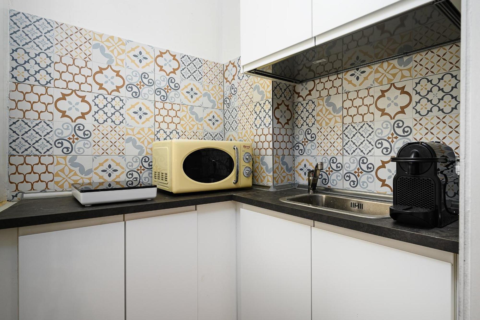 Sebino 8 - Monolocale Cool Apartment Milan Bagian luar foto