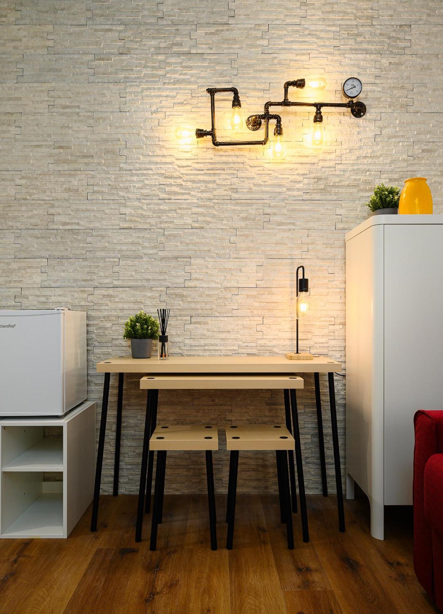Sebino 8 - Monolocale Cool Apartment Milan Bagian luar foto